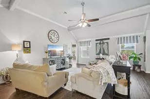 596 Pleasant Grove Loop, Elgin, TX 78621 - Photo 6