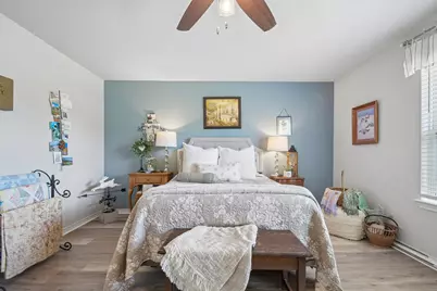 596 Pleasant Grove Loop, Elgin, TX 78621 - Photo 20