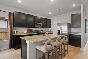 25529 Flora Bella Ln, Elgin, TX 78621 - Photo 6