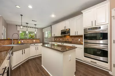 471 Crooked Creek, Buda, TX 78610 - Photo 14