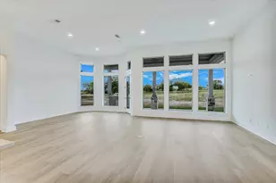 220 Scofield Ave, Georgetown, TX 78628 - Photo 10