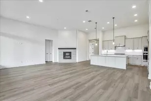 220 Scofield Ave, Georgetown, TX 78628 - Photo 6