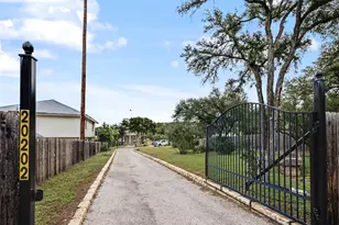 20202 Barnett Glenn Rd, Spicewood, TX 78669 - Photo 38