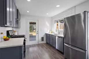 9404 Meadow Vale, Austin, TX 78758 - Photo 10