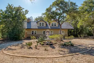 123 Bowie Trail, Luling, TX 78648 - Photo 2