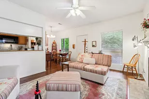 802 S 1st St, Austin, TX 78704 - Photo 2