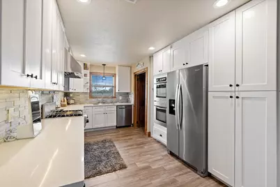 1001 Gravel Pit Road, Taylor, TX 76574 - Photo 8