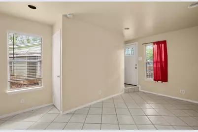 3302 Hemlock Avenue #B, Austin, TX 78722 - Photo 6