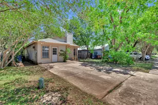 9613 Curlew Dr, Austin, TX 78748 - Photo 2