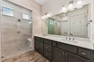 19113 Freeman Cir, Austin, TX 78738 - Photo 8