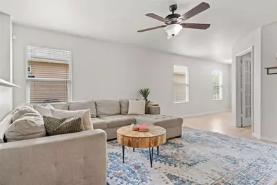 5713 Knoll Pines Pass, Austin, TX 78724 - Photo 10