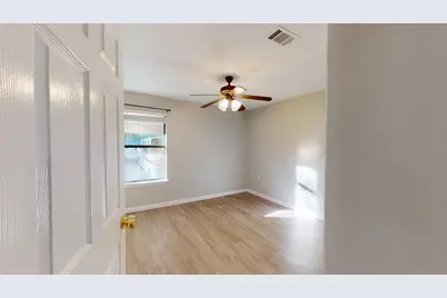 5105 Spruce Cove #B, Austin, TX 78744 - Photo 18