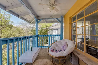 1402 Ashwood Road, Austin, TX 78722 - Photo 12