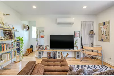 1402 Ashwood Road, Austin, TX 78722 - Photo 10