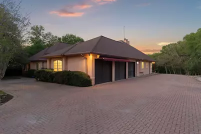 200 Red Bird Lane, Kingsbury, TX 78638 - Photo 4