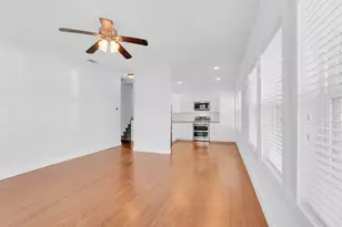 615 W 33rd St, Austin, TX 78705 - Photo 16
