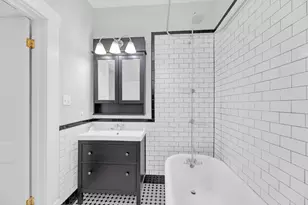 615 W 33rd St, Austin, TX 78705 - Photo 34