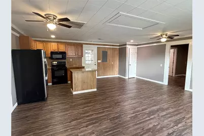 16219 Greenwood Drive #B, Del Valle, TX 78617 - Photo 4