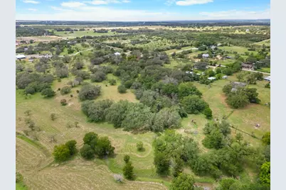 7866 County Road 404, Spicewood, TX 78669 - Photo 18