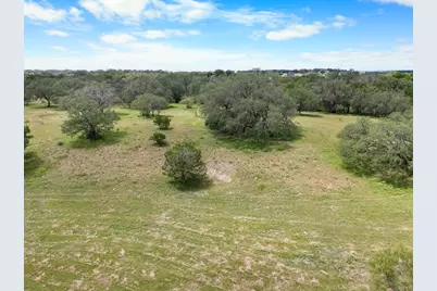7866 County Road 404, Spicewood, TX 78669 - Photo 16