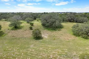 7866 Co Rd 404, Spicewood, TX 78669 - Photo 16