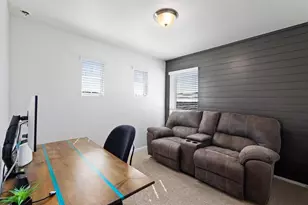 10308 Hatton Ln, Austin, TX 78754 - Photo 20