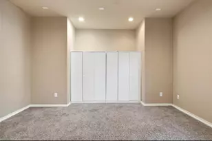 120 Emory Fields Dr, Hutto, TX 78634 - Photo 32