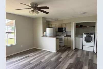 512 Lenora Drive, Taylor, TX 76574 - Photo 4