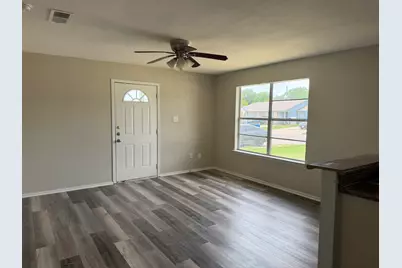 512 Lenora Drive, Taylor, TX 76574 - Photo 6