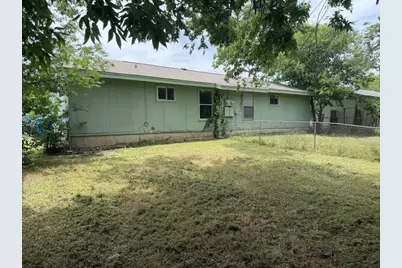 512 Lenora Drive, Taylor, TX 76574 - Photo 14