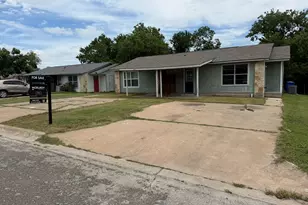 512 Lenora Dr, Taylor, TX 76574 - Photo 1