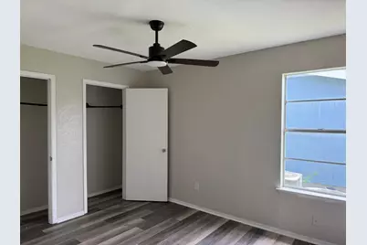 512 Lenora Drive, Taylor, TX 76574 - Photo 8