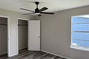 512 Lenora Dr, Taylor, TX 76574 - Photo 8