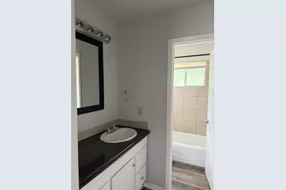 512 Lenora Drive, Taylor, TX 76574 - Photo 12