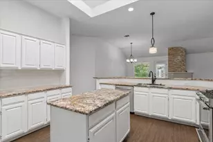 9005 Martha's Dr, Austin, TX 78717 - Photo 10