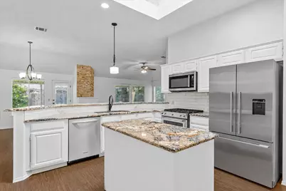 9005 Marthas Drive, Austin, TX 78717 - Photo 8