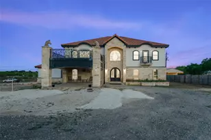 507 Rawhide Rd, Seguin, TX 78155 - Photo 2