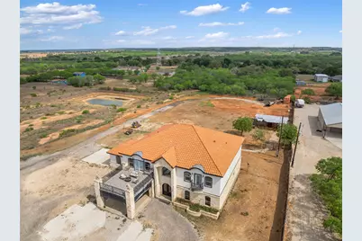 507 Rawhide Road, Seguin, TX 78155 - Photo 36