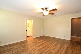 8833 Tallwood Dr, Austin, TX 78759 - Photo 18