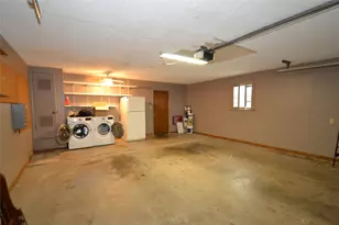 8833 Tallwood Dr, Austin, TX 78759 - Photo 38