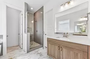 18716 Brady Clearing Ln, Austin, TX 78738 - Photo 12
