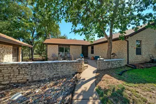 2300 Robin Rd, Manchaca, TX 78652 - Photo 4