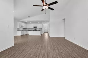 214 Betsy Rd, Hutto, TX 78634 - Photo 6