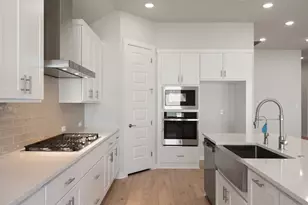 117 Old Wood Rd, Liberty Hill, TX 78642 - Photo 12