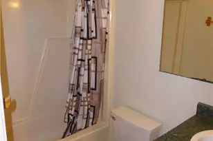 502 W 10th St, Taylor, TX 76574 - Photo 30