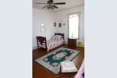 502 W 10th Street, Taylor, TX 76574 - Photo 26