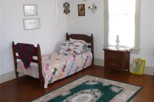 502 W 10th St, Taylor, TX 76574 - Photo 26