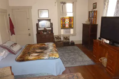 502 W 10th Street, Taylor, TX 76574 - Photo 18