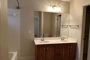 706 Luke Ln, Leander, TX 78641 - Photo 10