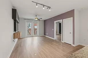 1900 Barton Springs Rd, Austin, TX 78704 - Photo 8